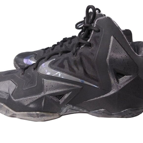 Nike LeBron 11 Blackout Size 11 Shoes Black 616175-090 main image 8